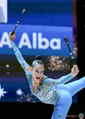 aa f bautista alba esp ph simone ferraro sfa08247 copia